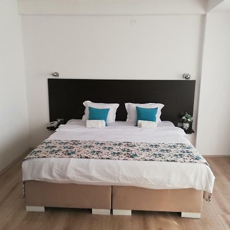 Atlas City Center Hotel 프릴레프 외부 사진