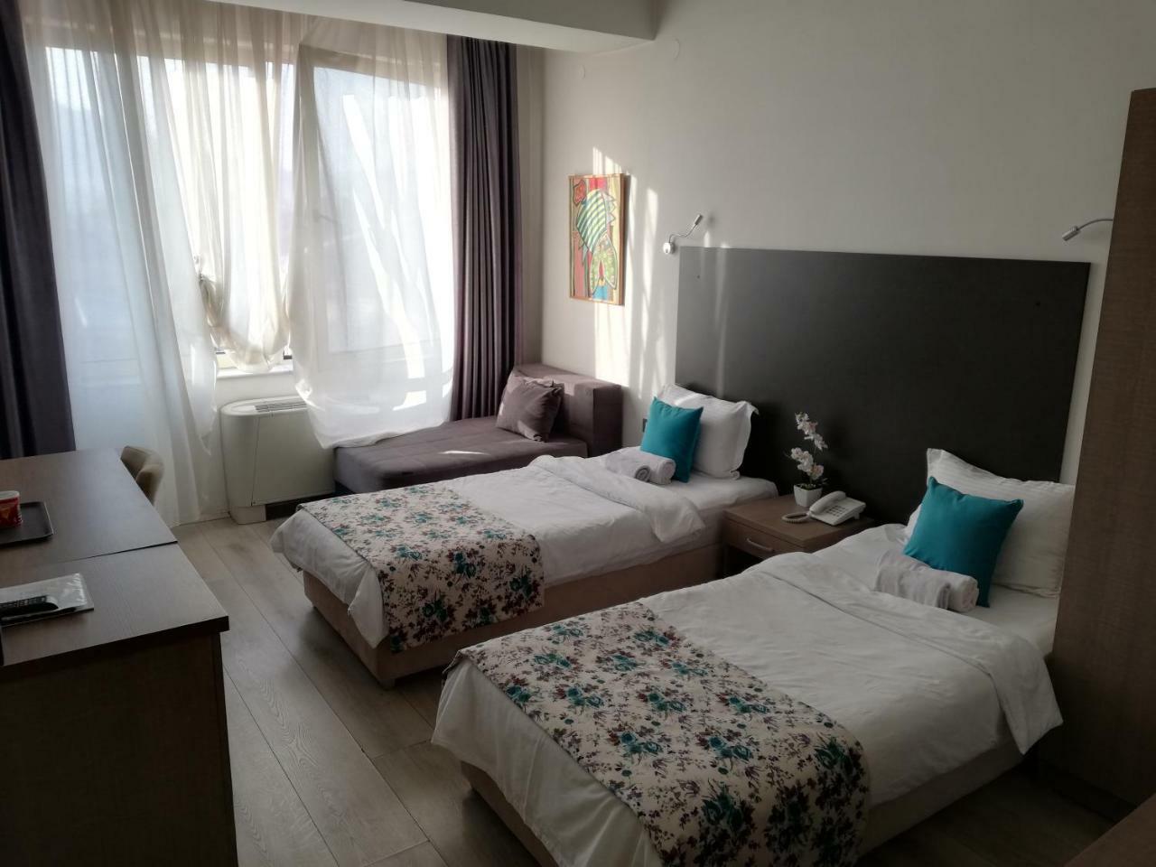 Atlas City Center Hotel 프릴레프 외부 사진