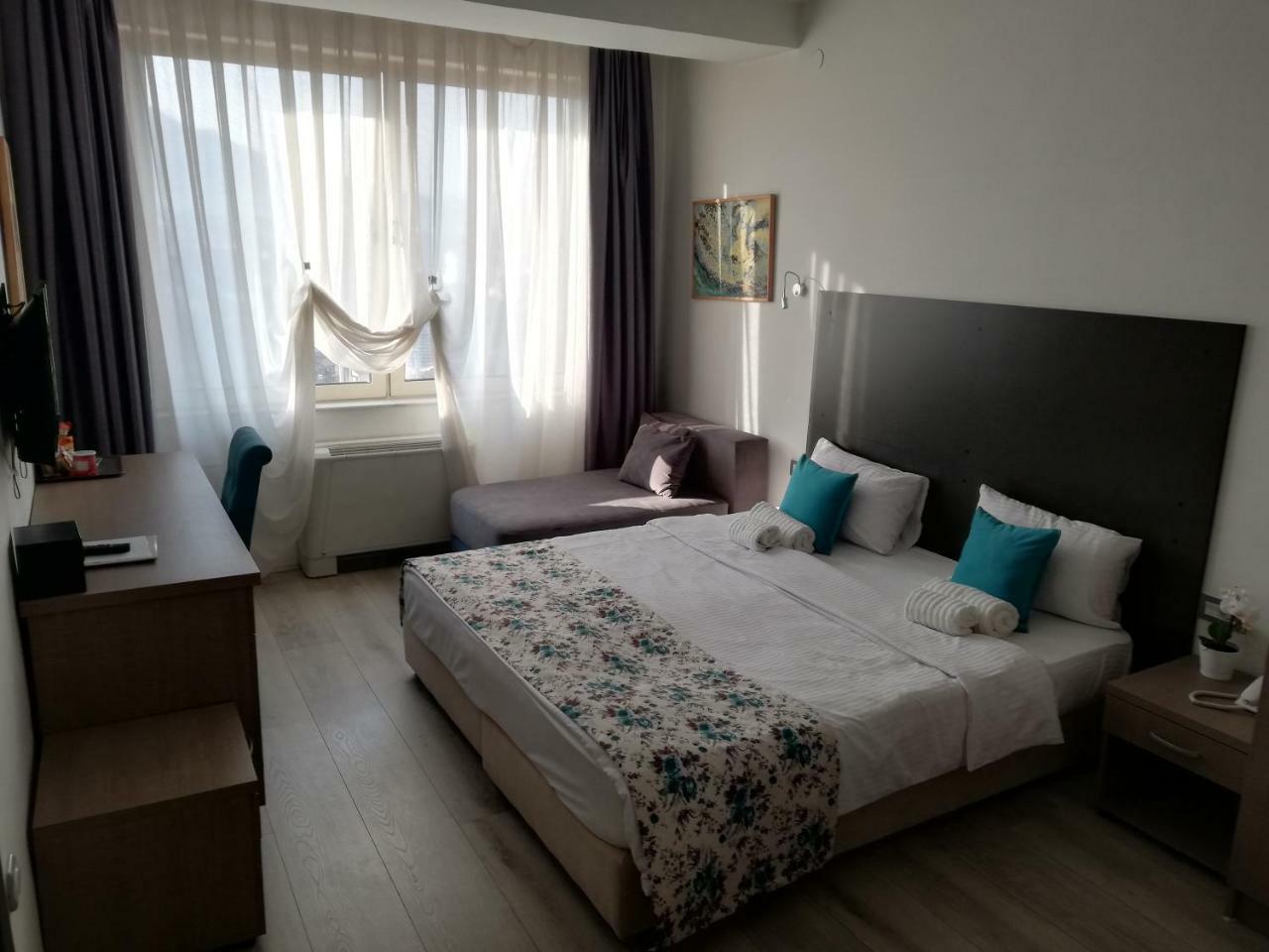 Atlas City Center Hotel 프릴레프 외부 사진