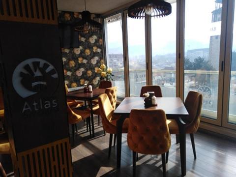 Atlas City Center Hotel 프릴레프 외부 사진